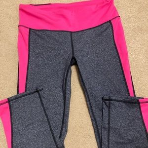Gap-Fit Capri workout leggings - Small